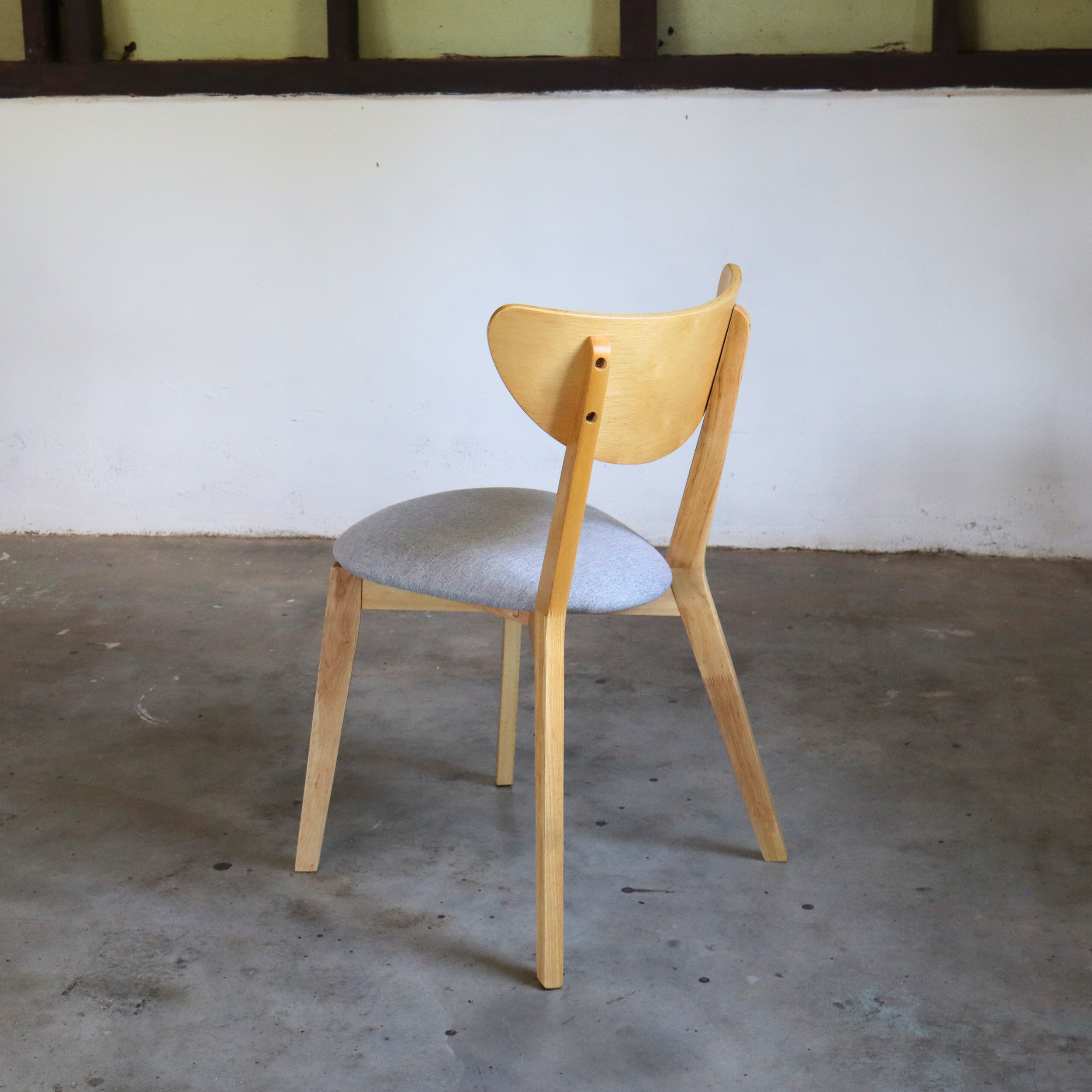 OLIVIA Chair
