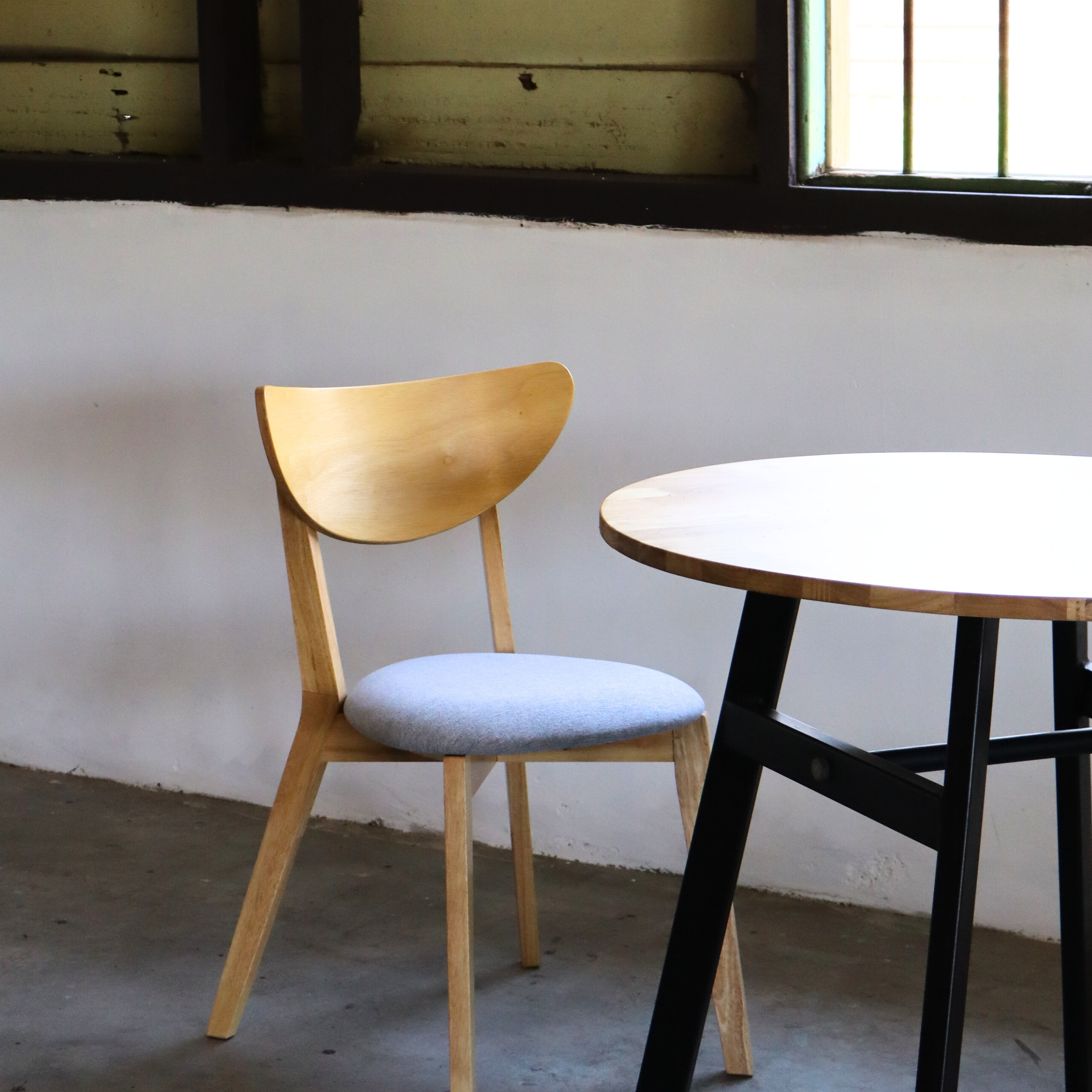 OLIVIA Chair