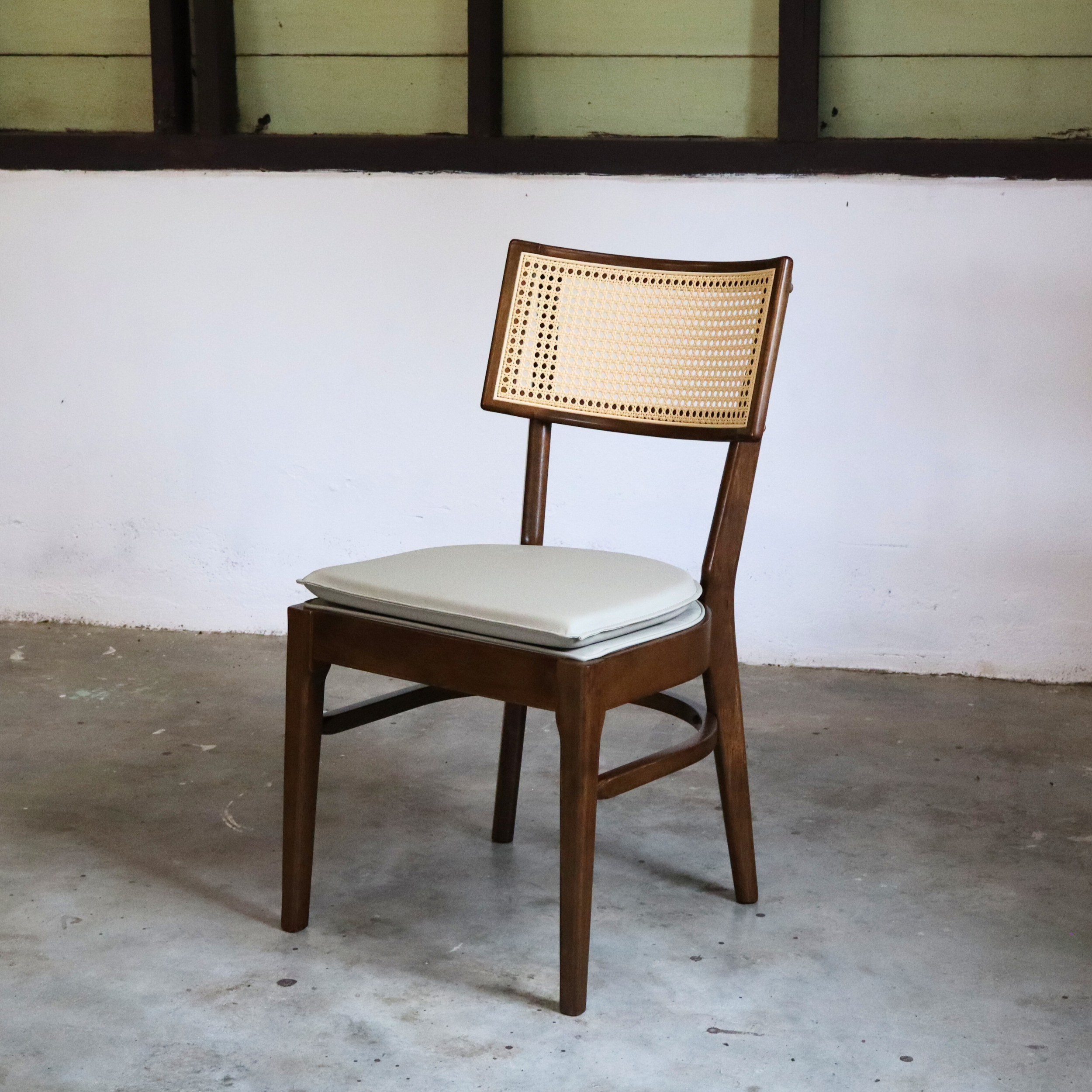 JOY Chair (Pre-order)