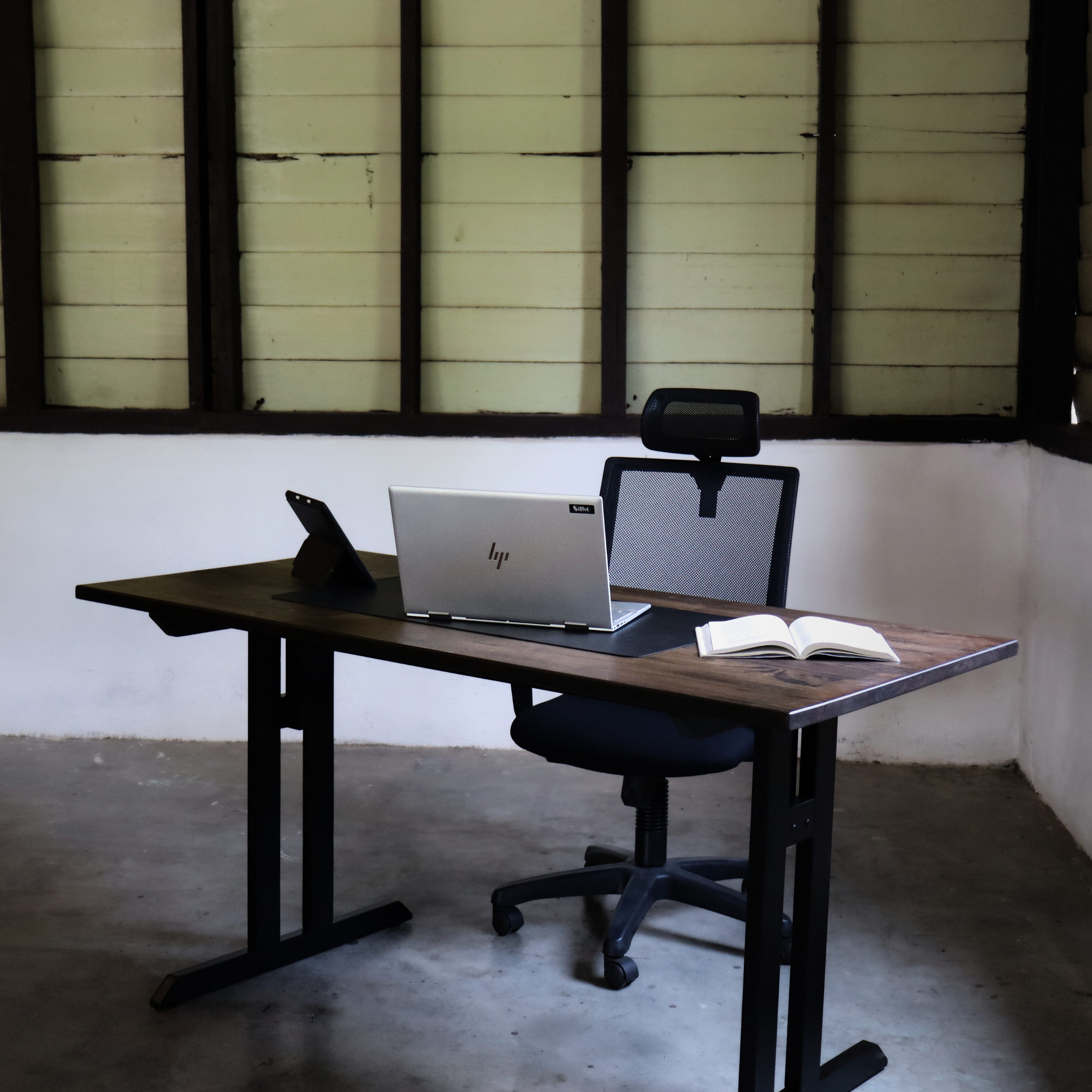 ITZEL Table