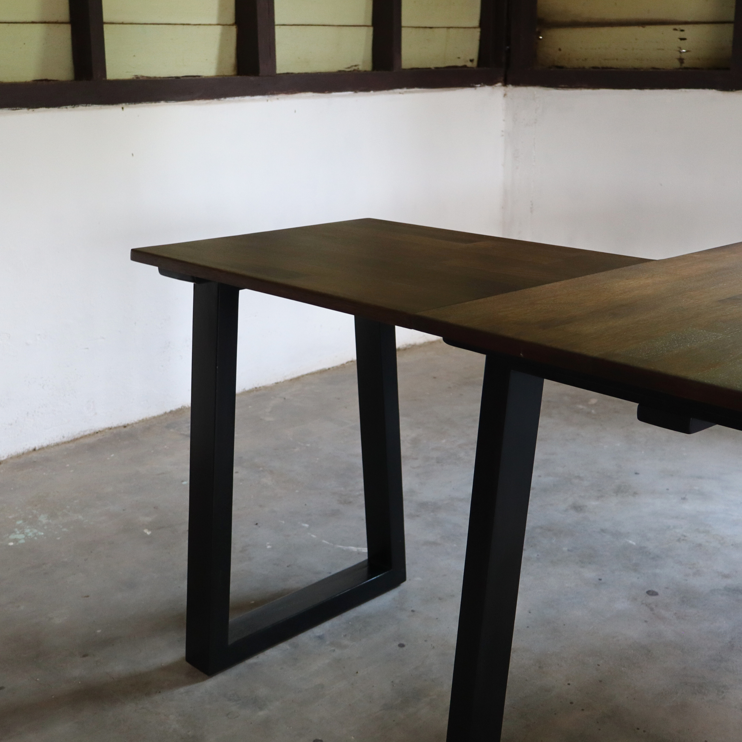 JERRY L Table