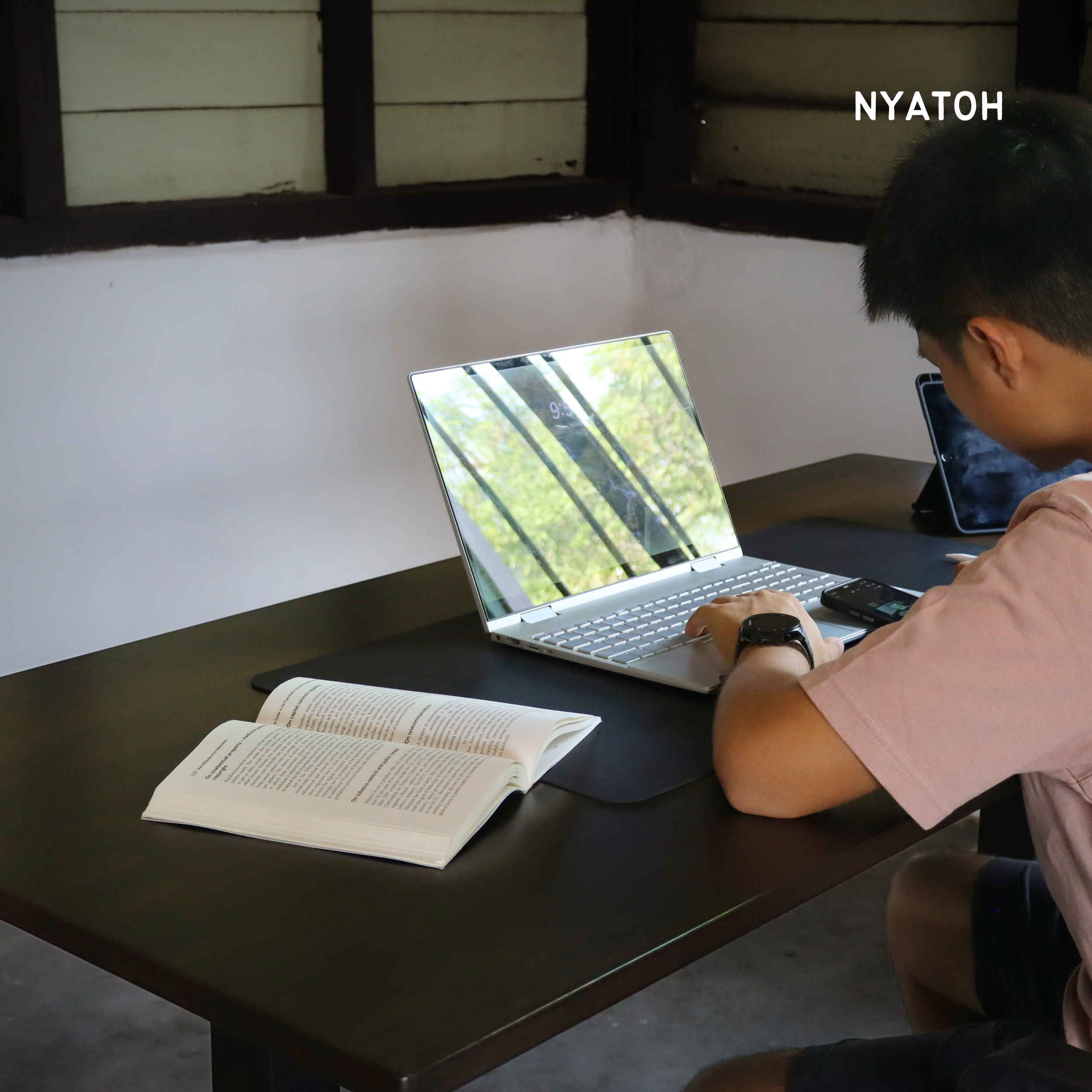POKO Smart Desk