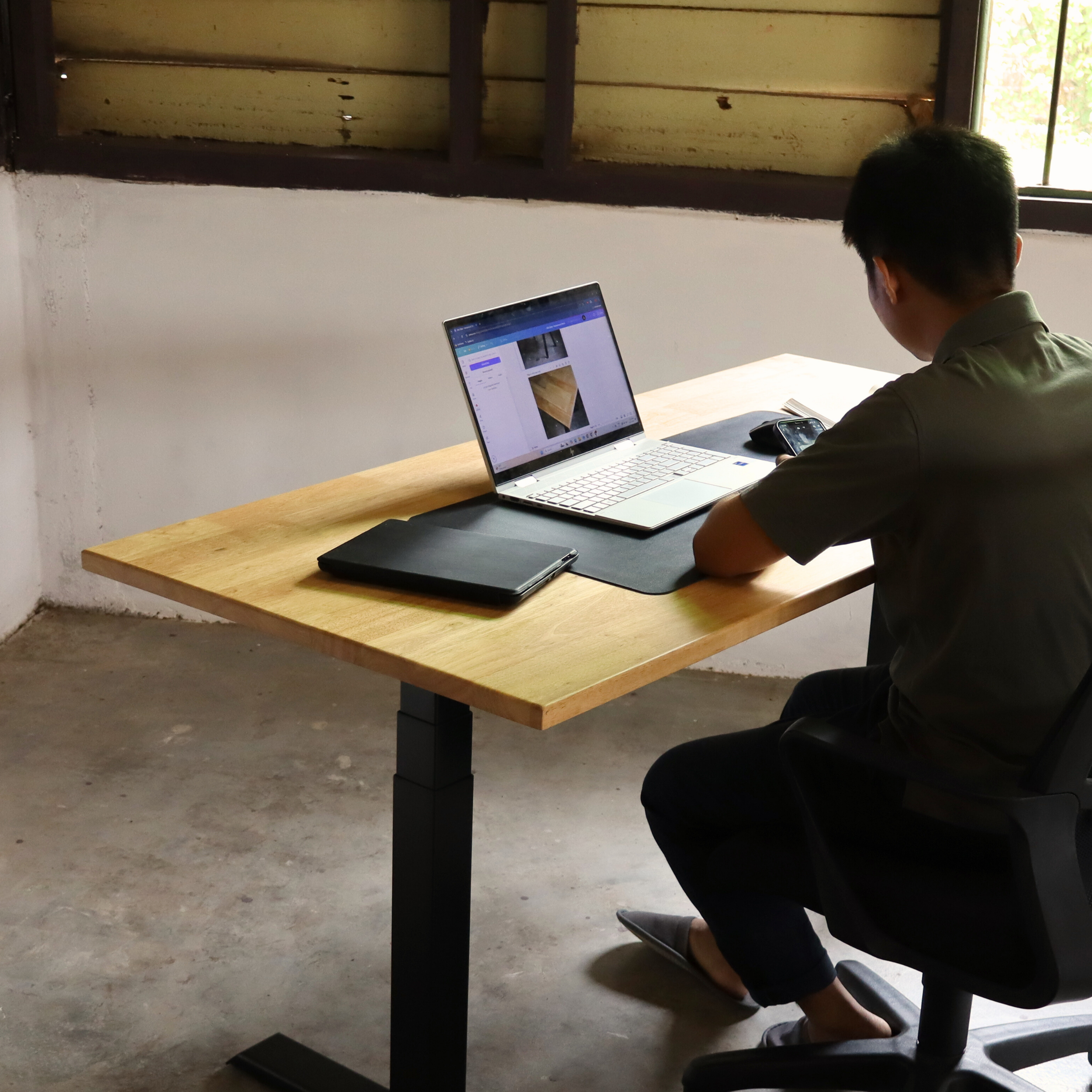 POKO Smart Desk