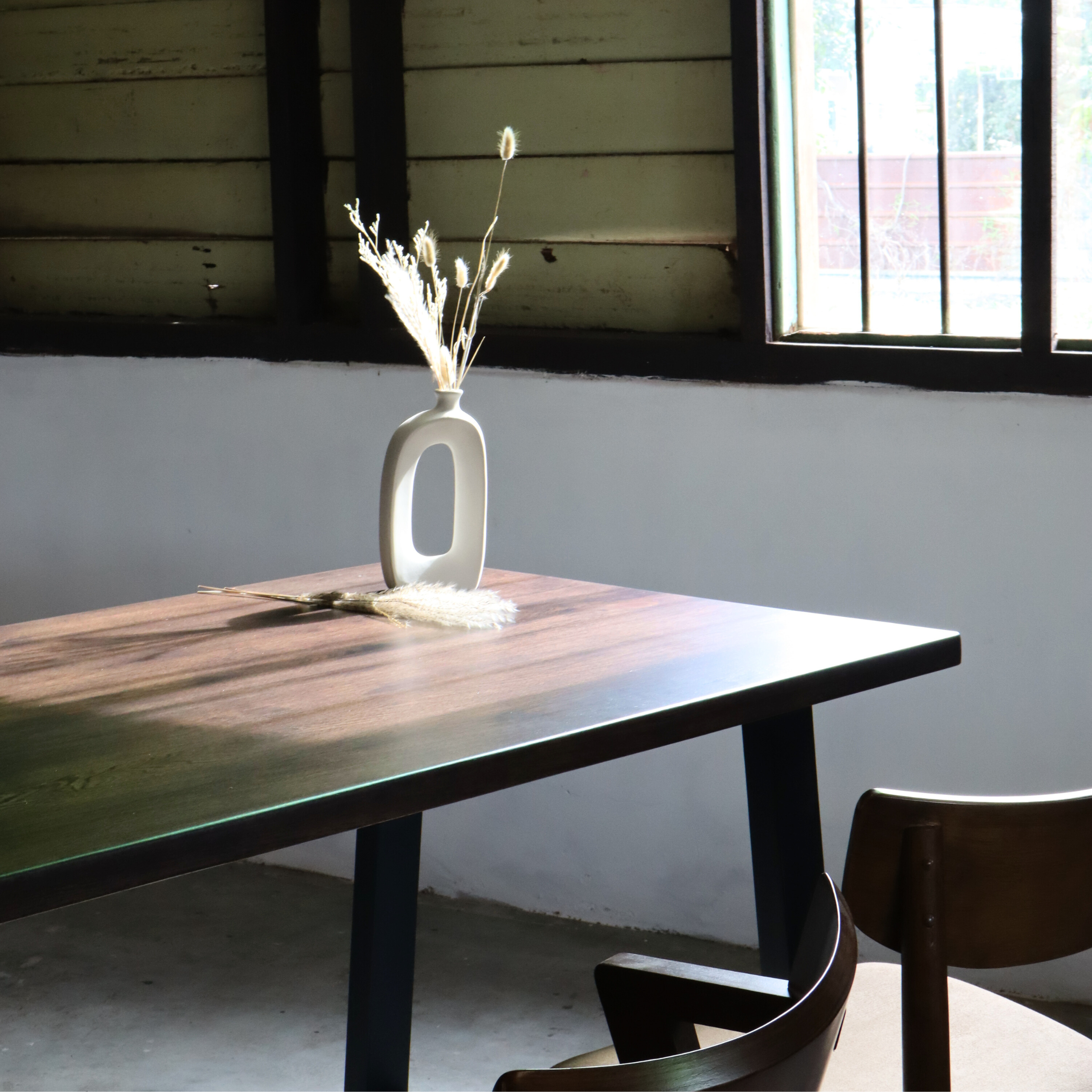 JERRY Dining Table (Black Leg)