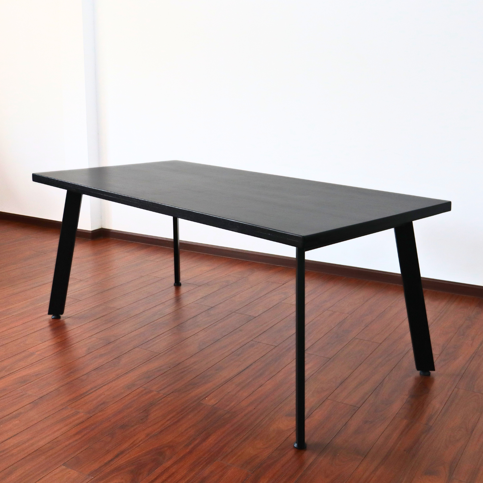 TATSUO Table