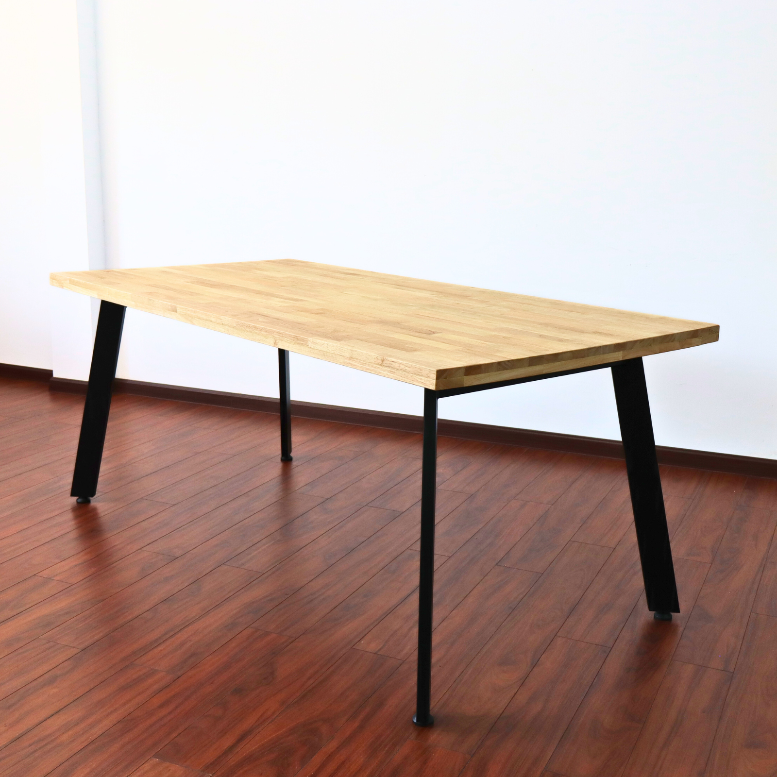 TATSUO Table