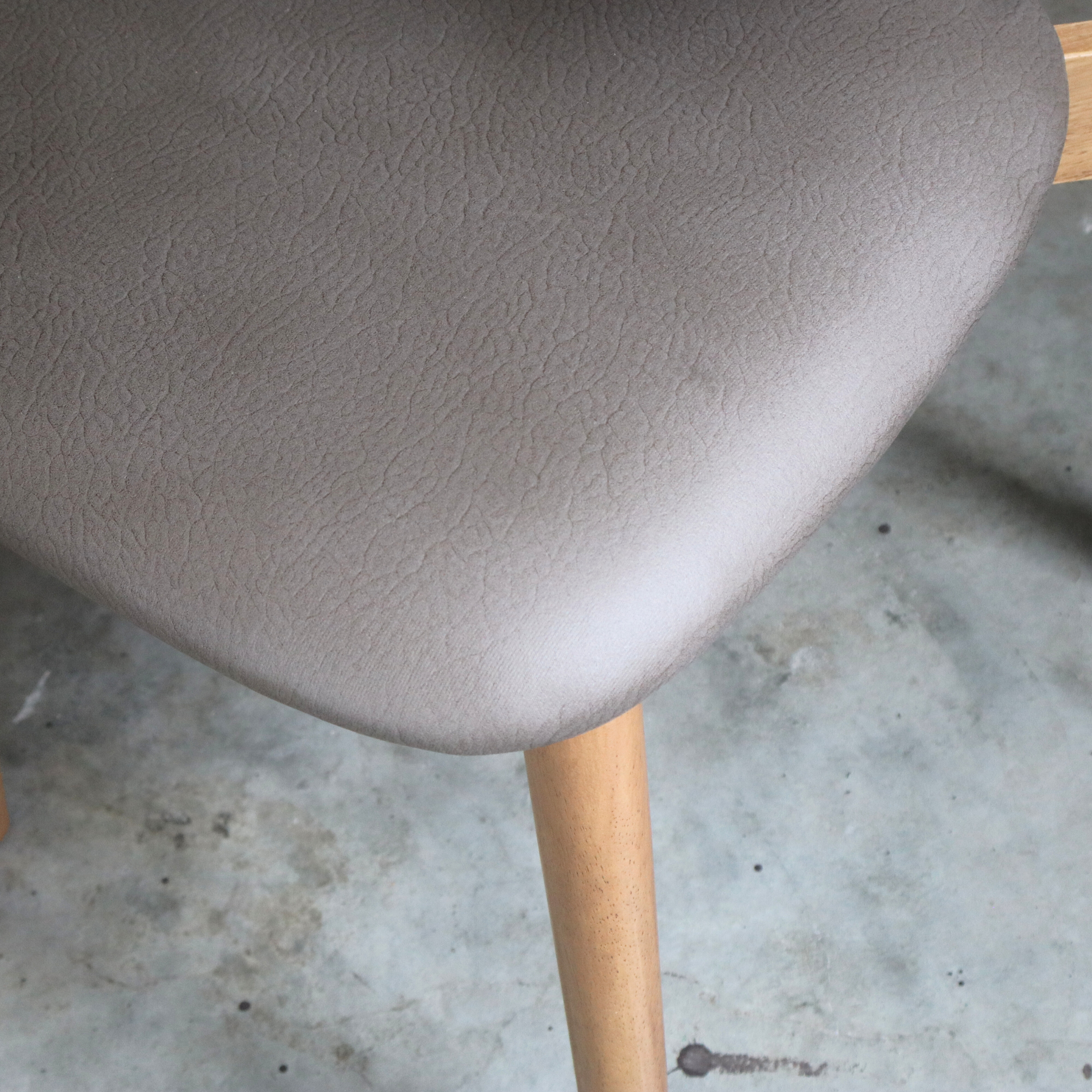 ZOL Chair