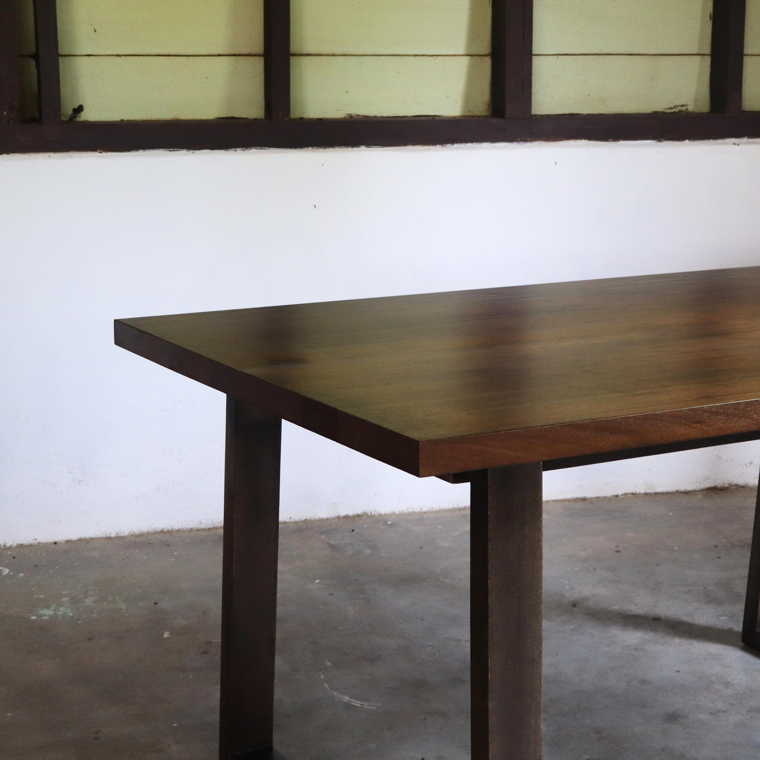JERRY Dining Table