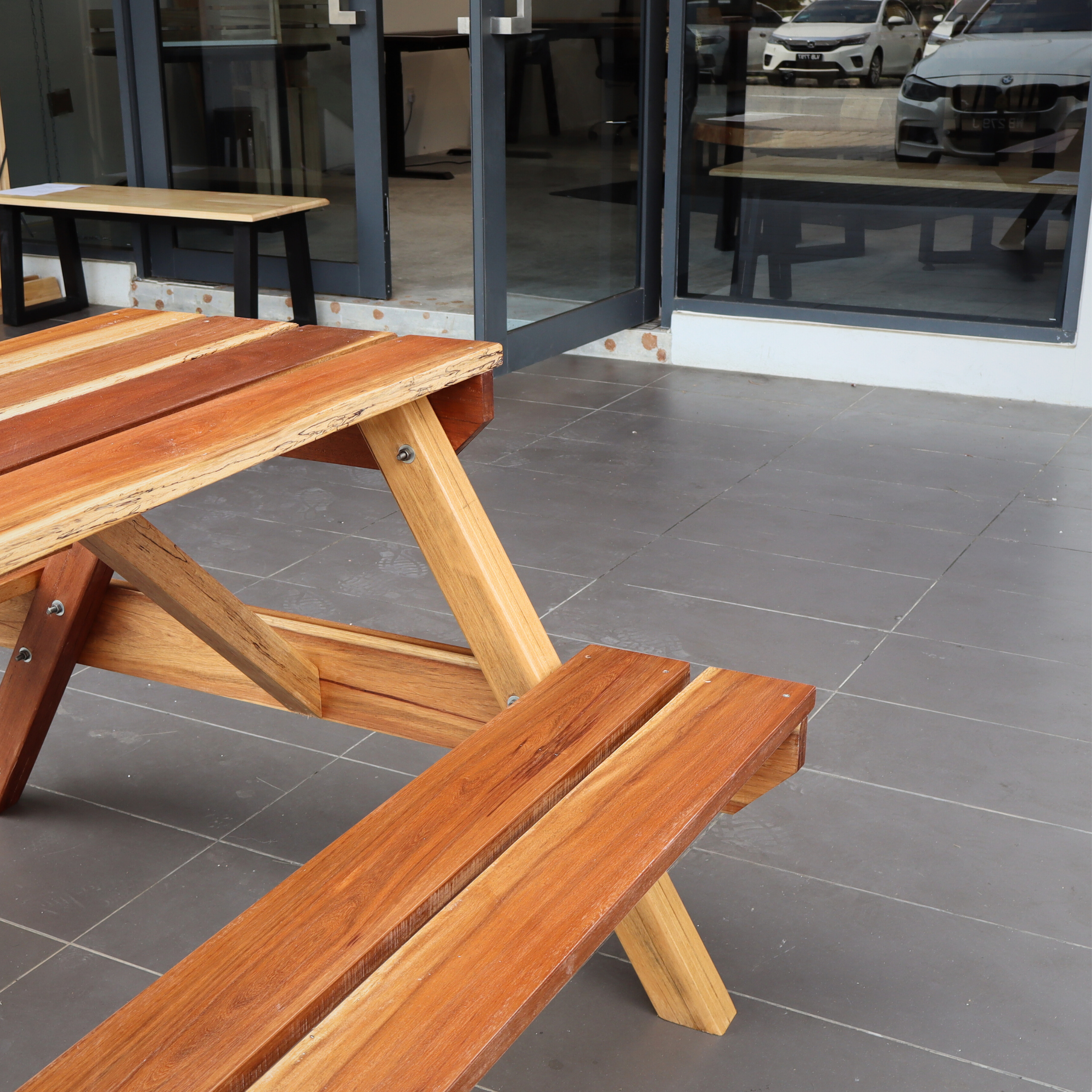 Keranji Picnic Bench (Outdoor)
