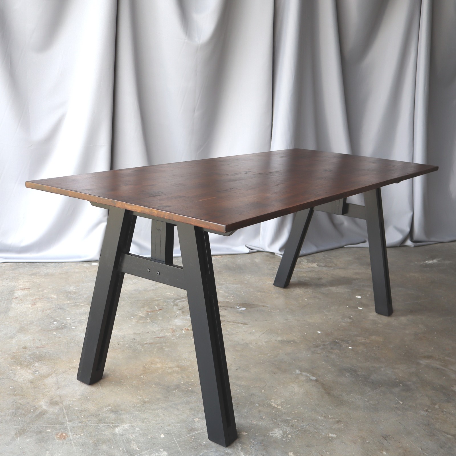 SILKO XL Table