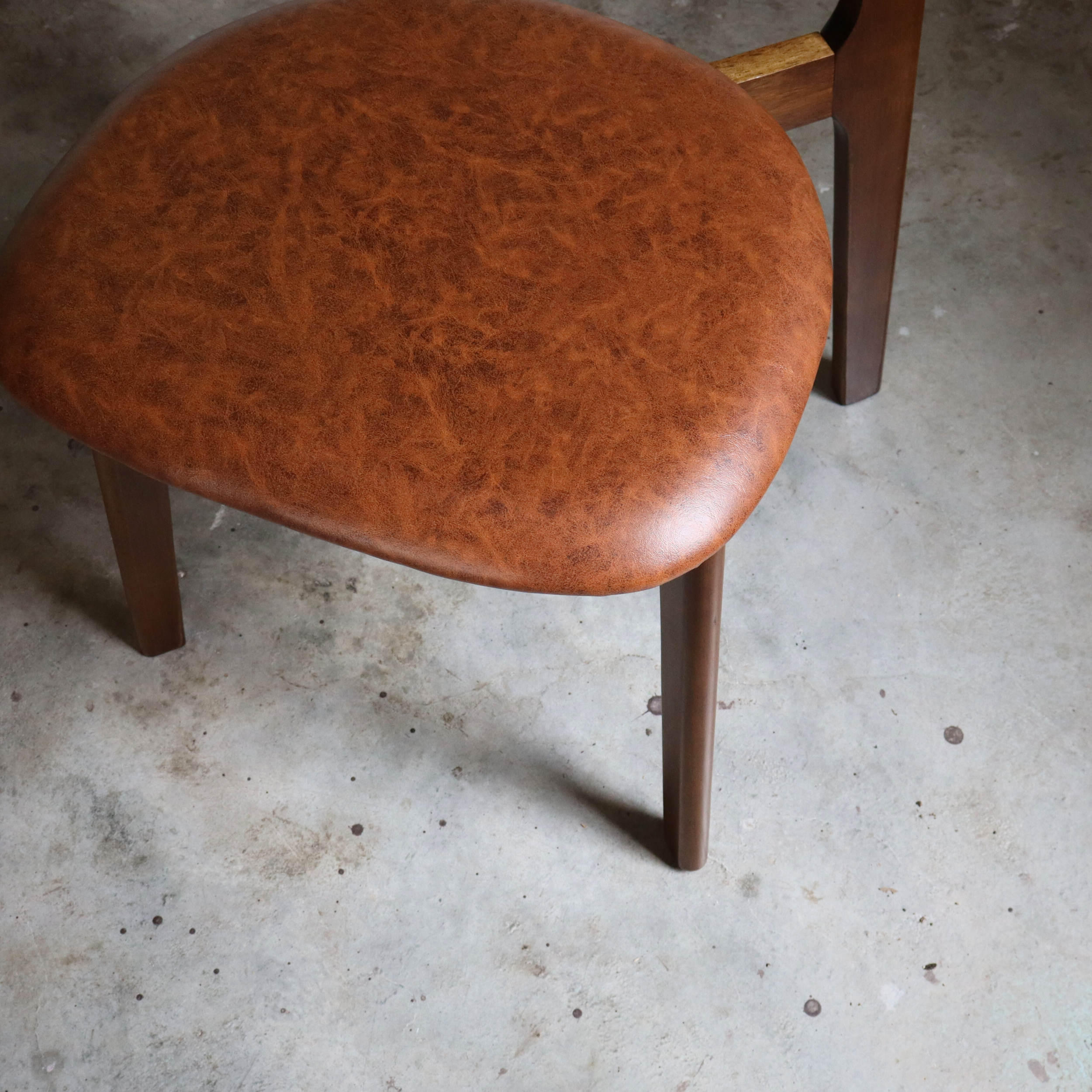 LINDA Chair
