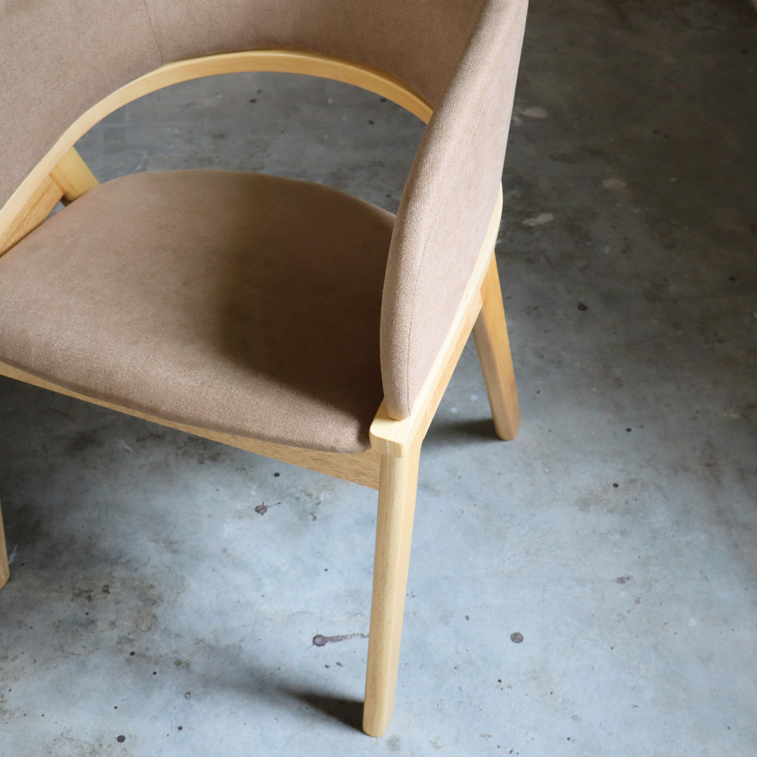 LINA Chair (Pre-order)
