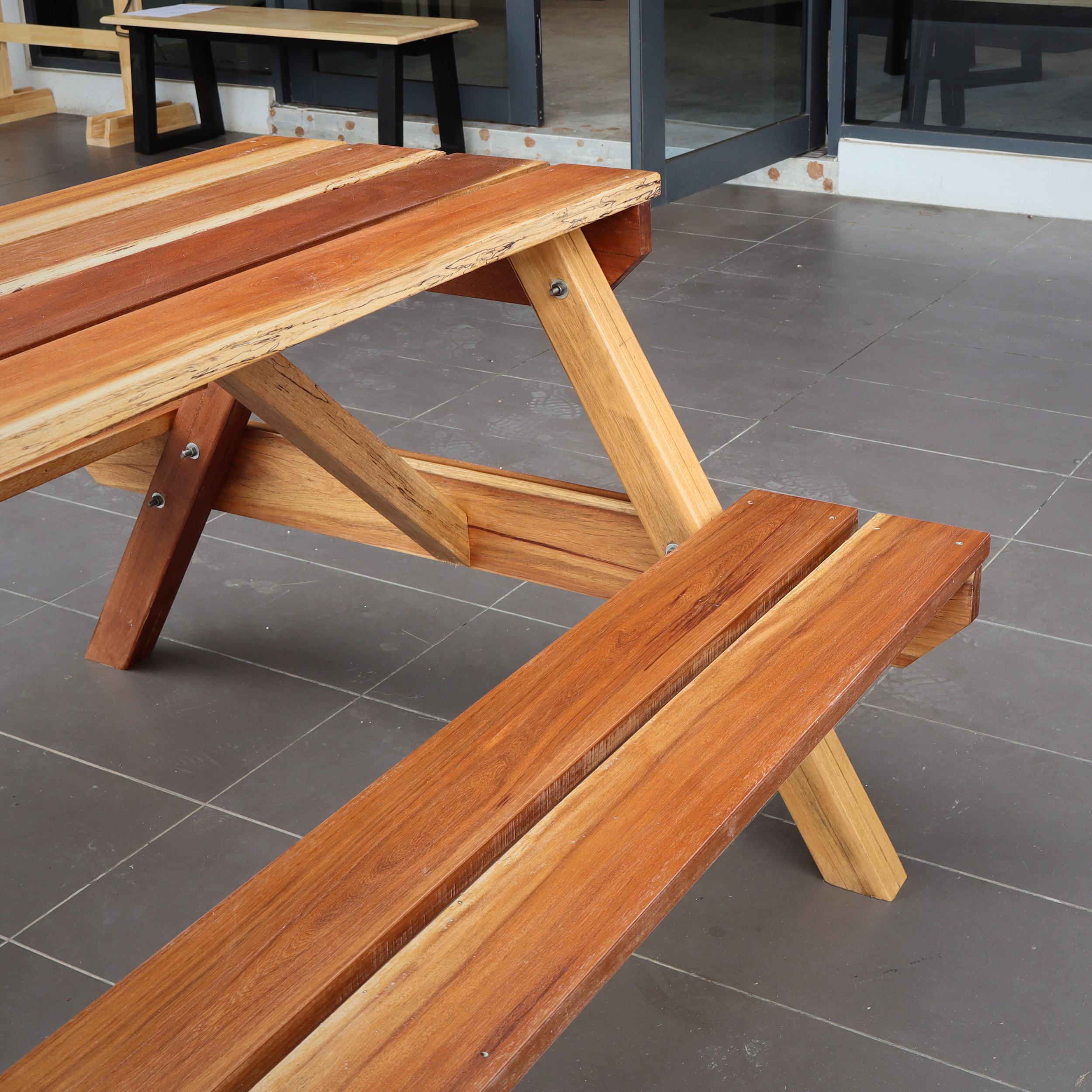 Keranji Picnic Bench (Outdoor)