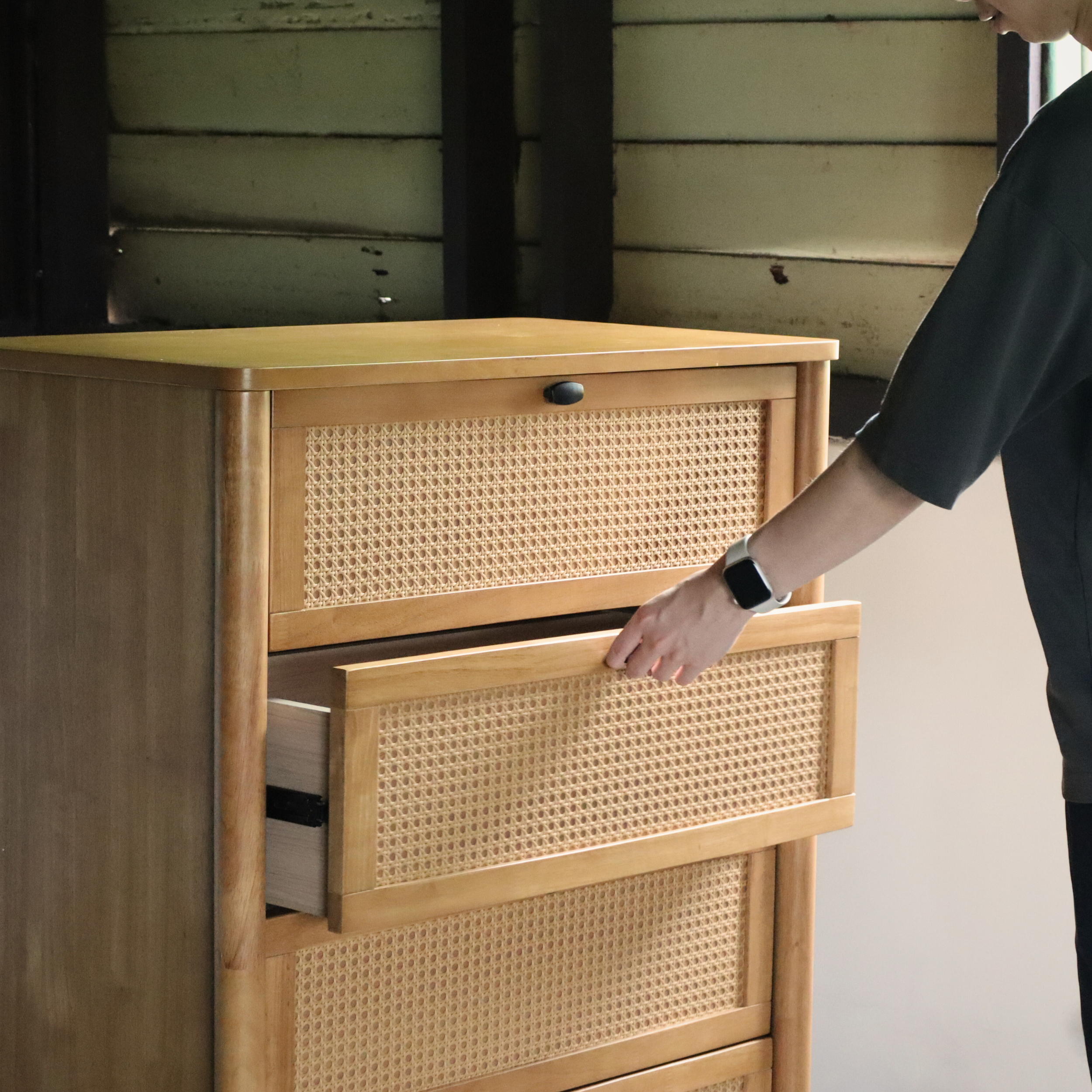 LEO Chest of 4 Drawers