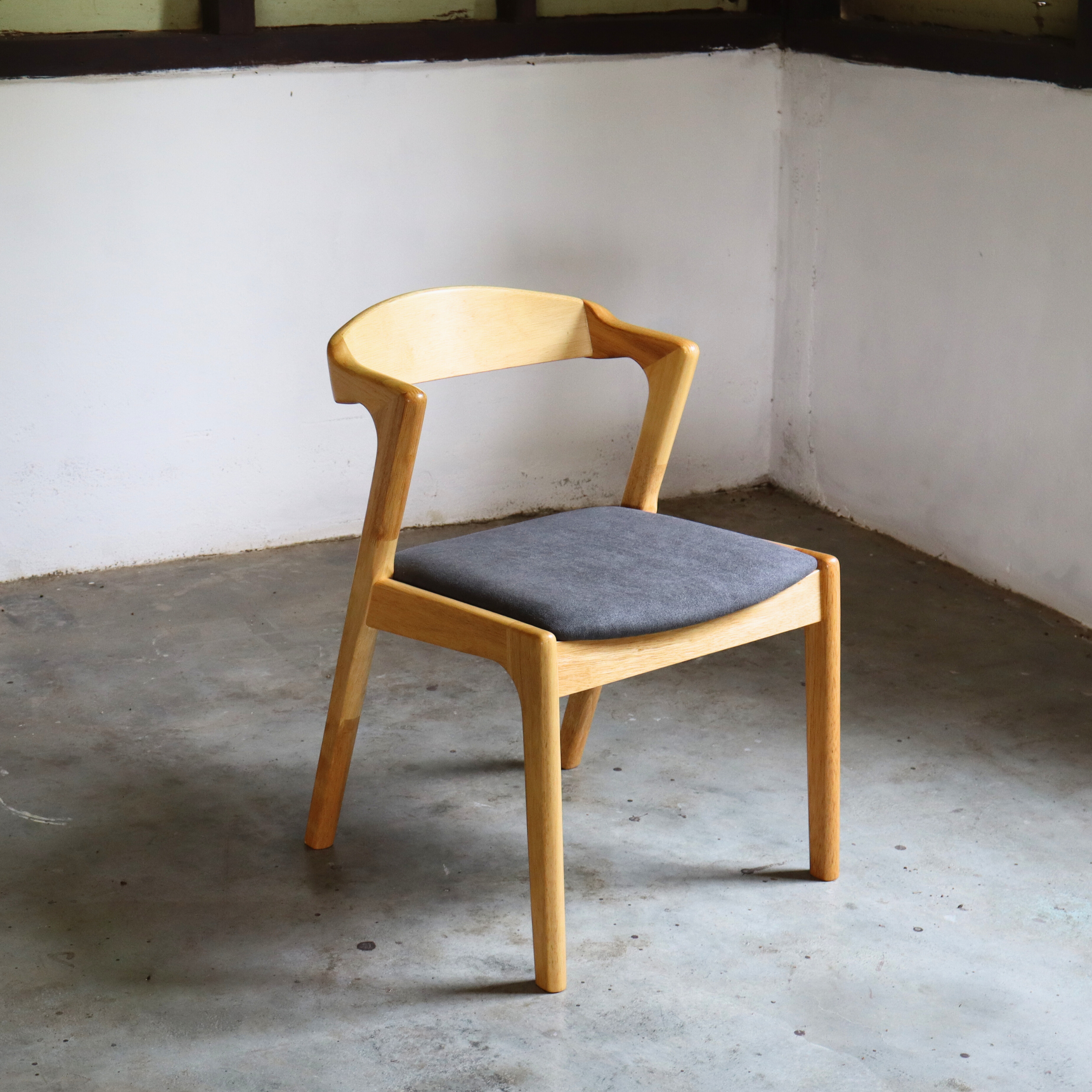 DARREN Chair