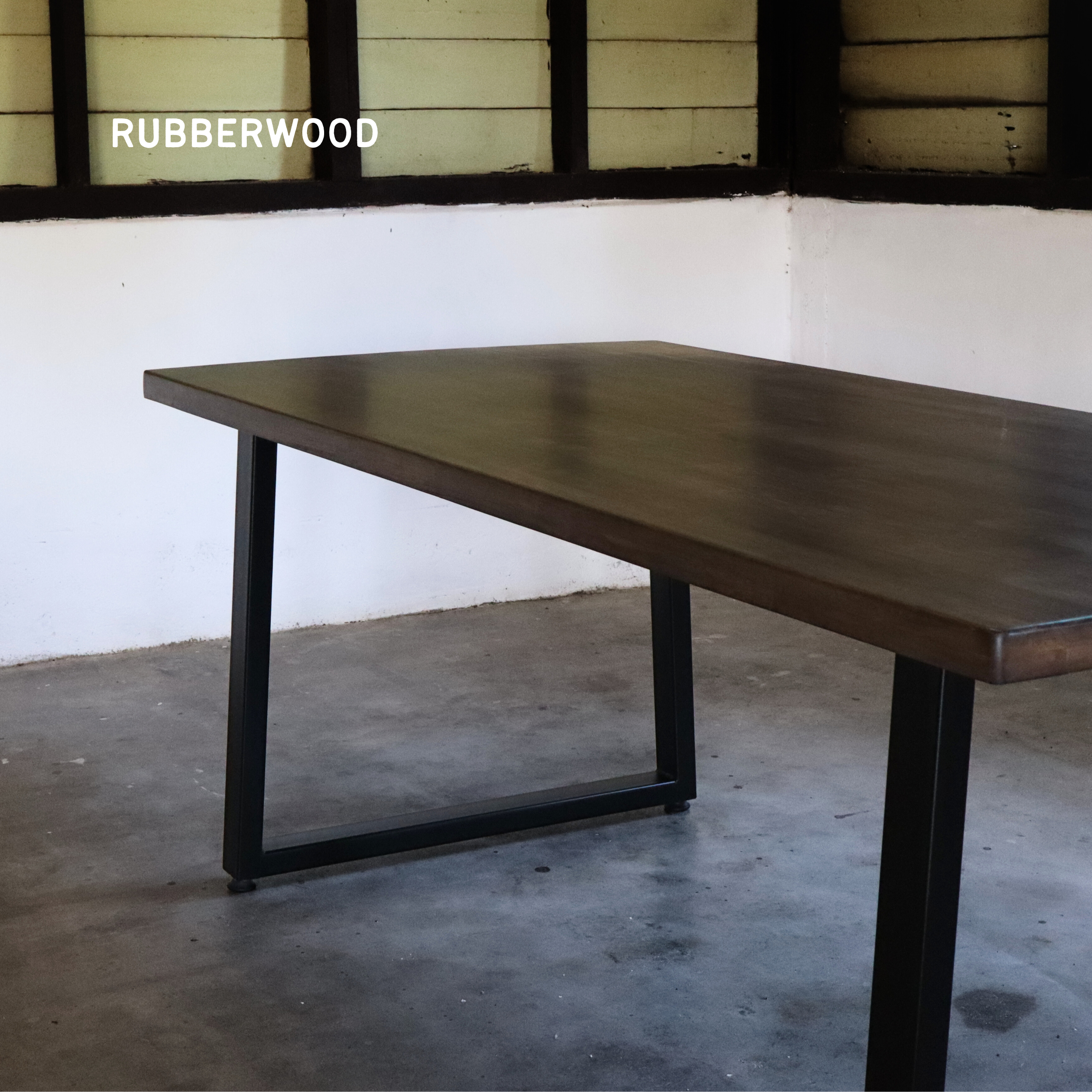 TABAH Dining Table