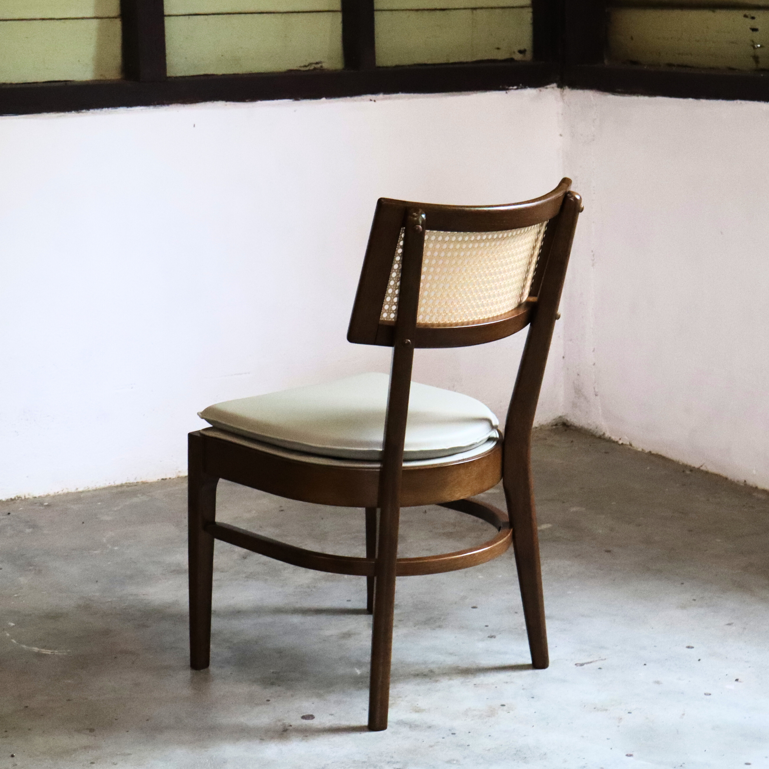 JOY Chair (Pre-order)