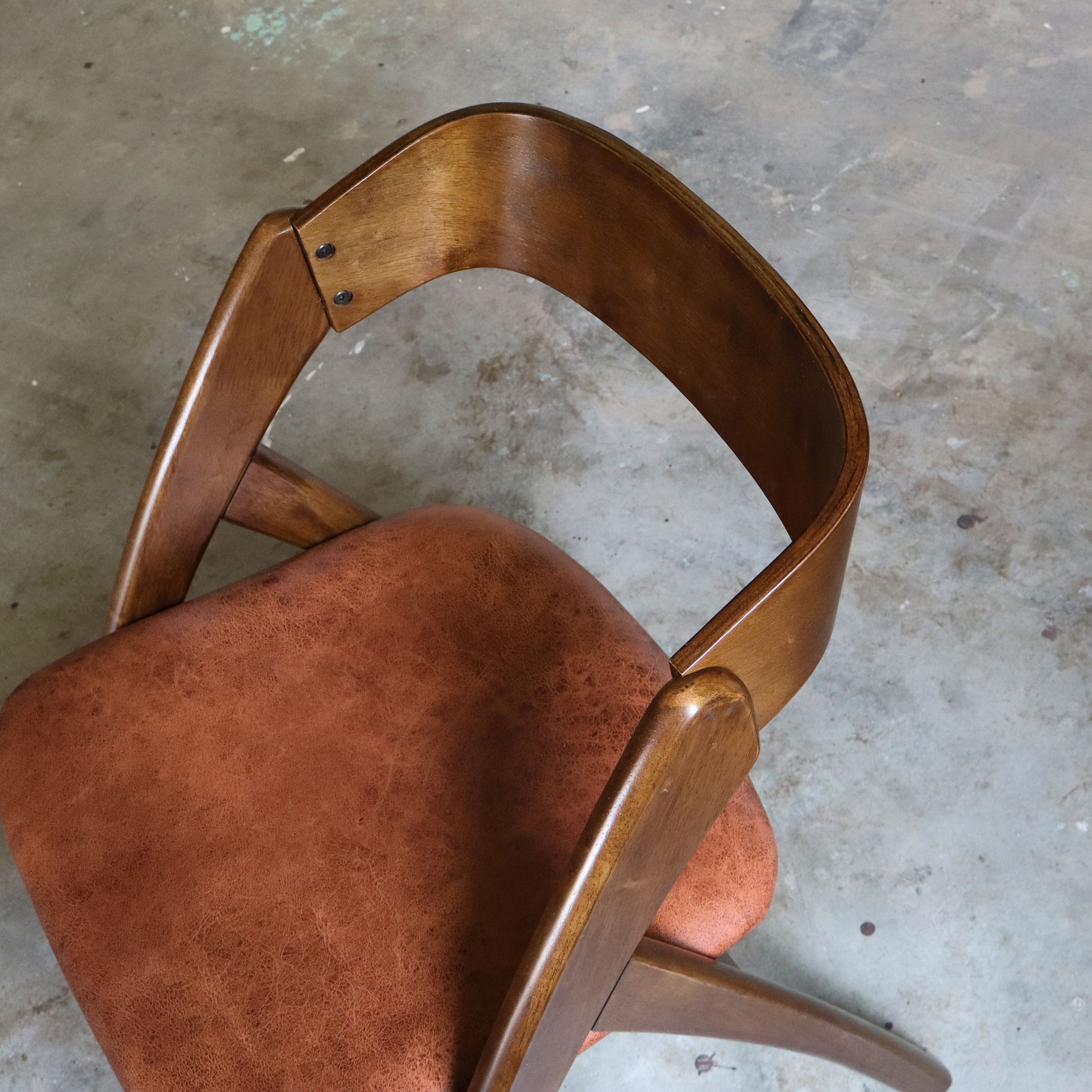 AMEL Chair