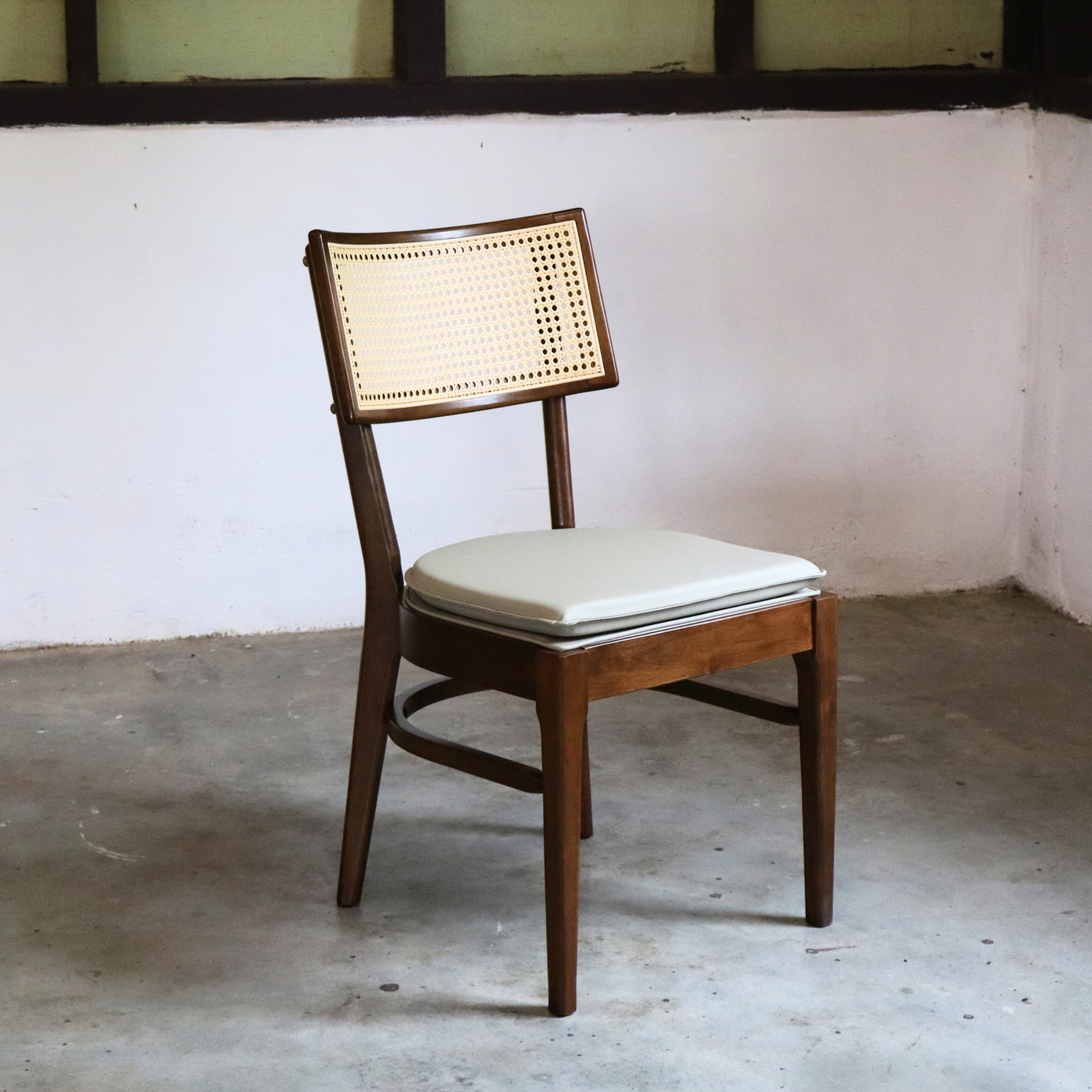 JOY Chair (Pre-order)