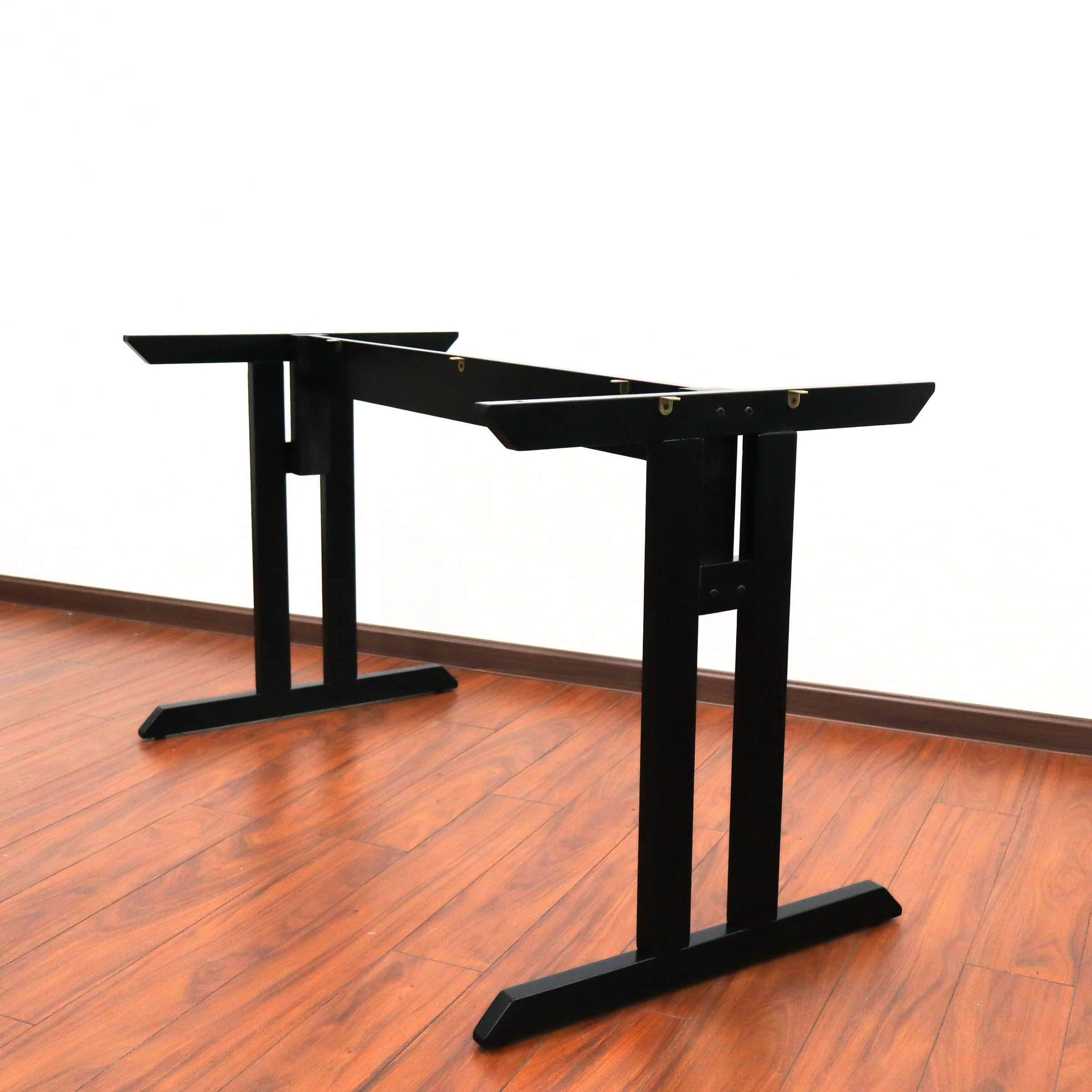 ITZEL Table Leg